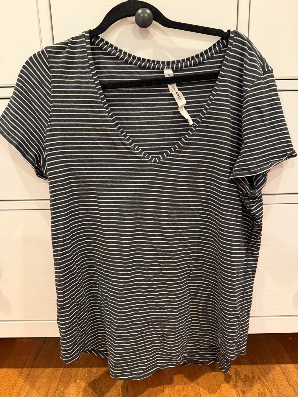 lululemon athletica Black and White Striped V-Neck Short Sleeve Tee